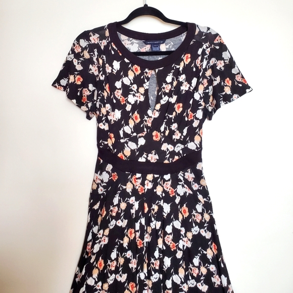 French Connection keyhole dress, size 8 - Picture 4 of 6